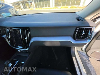 2024 Volvo S60 B5 Core Dark – miniatura 19