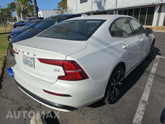 2024 Volvo S60 B5 Core Dark – miniatura 3