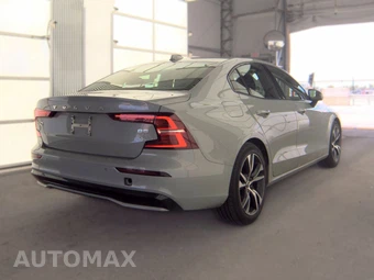 2024 Volvo S60 B5 Core Dark – miniatura 5
