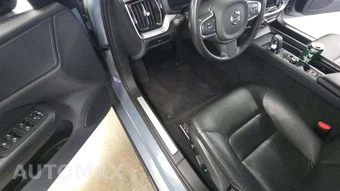 2024 Volvo S60 B5 Core Dark - miniatura 30