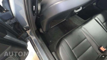 2024 Volvo S60 B5 Core Dark - miniatura 31