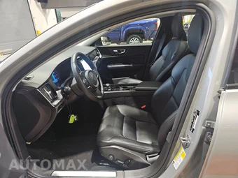 2024 Volvo S60 B5 Core Dark – miniatura 13