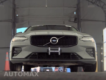 2024 Volvo S60 B5 Core Dark – miniatura 3
