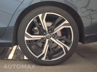 2024 Volvo S60 B5 Core Dark – miniatura 12
