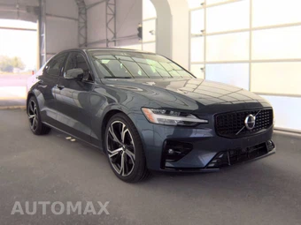 2024 Volvo S60 B5 Core Dark – miniatura 4