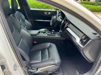 2024 Volvo S60 B5 Core Dark - miniatura 11