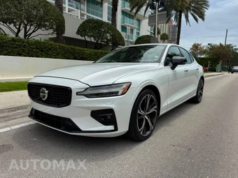2024 Volvo S60 B5 Core Dark - miniatura 4