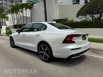 2024 Volvo S60 B5 Core Dark - miniatura 5