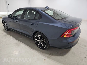 2024 Volvo S60 B5 Core Dark – miniatura 6