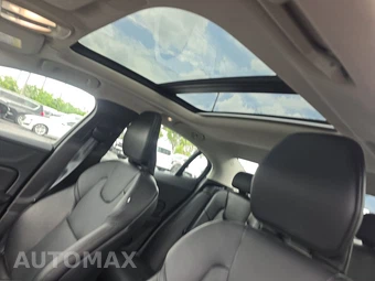 2024 Volvo S60 B5 Core Dark – miniatura 14