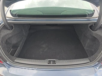 2024 Volvo S60 B5 Core Dark – miniatura 17
