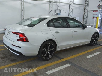 2024 Volvo S60 B5 Core Dark - miniatura 4