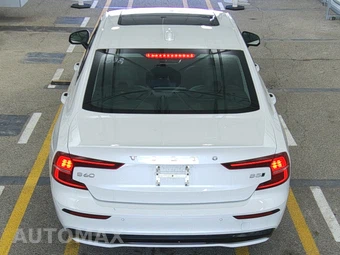 2024 Volvo S60 B5 Core Dark - miniatura 5