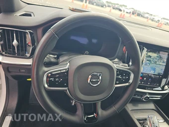 2024 Volvo S60 B5 Plus Black Edition – miniatura 10
