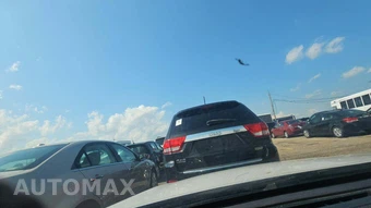 2024 Volvo S60 B5 Plus Black Edition – miniatura 18
