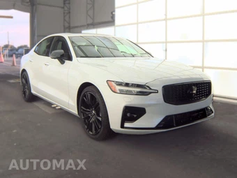 2024 Volvo S60 B5 Plus Black Edition - miniatura 3