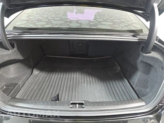 2024 Volvo S60 B5 Plus Black Edition - miniatura 16