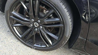 2024 Volvo S60 B5 Plus Black Edition - miniatura 32