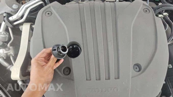 2024 Volvo S60 B5 Plus Black Edition – miniatura 17