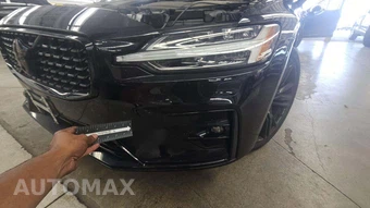 2024 Volvo S60 B5 Plus Black Edition – miniatura 23
