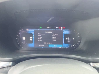 2024 Volvo S60 B5 Plus Black Edition – miniatura 12