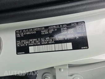 2024 Volvo S60 B5 Plus Black Edition – miniatura 14