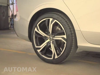 2024 Volvo S60 B5 Plus Dark – miniatura 11
