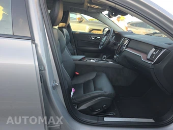 2024 Volvo S60 B5 Plus Dark – miniatura 14