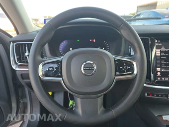 2024 Volvo S60 B5 Plus Dark – miniatura 16