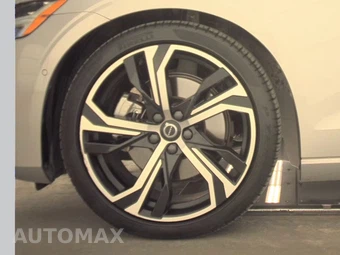 2024 Volvo S60 B5 Plus Dark – miniatura 9
