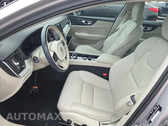 2024 Volvo S60 B5 Plus Dark – miniatura 7