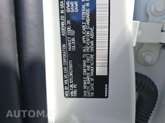 2024 Volvo S60 B5 Plus Dark – miniatura 5