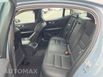 2024 Volvo S60 B5 Plus Dark – miniatura 13