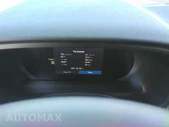 2024 Volvo S60 B5 Plus Dark – miniatura 24