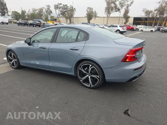 2024 Volvo S60 B5 Plus Dark – miniatura 6