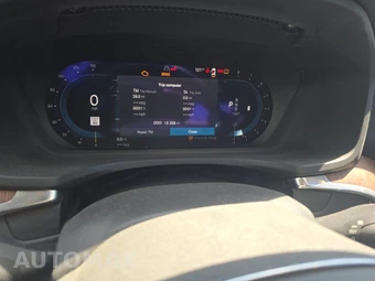 2024 Volvo S60 B5 Plus Dark – miniatura 12