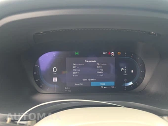2024 Volvo S60 B5 Plus Dark – miniatura 12