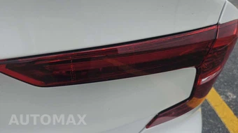 2024 Volvo S60 B5 Plus Dark – miniatura 24