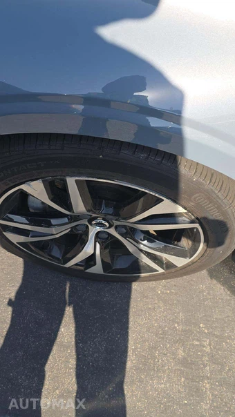 2024 Volvo S60 B5 Plus Dark – miniatura 21