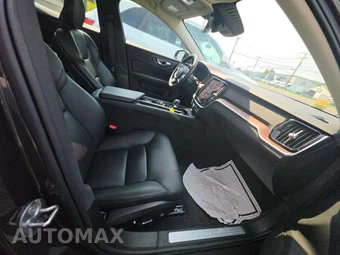 2024 Volvo S60 B5 Plus Dark - miniatura 18
