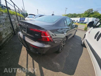 2024 Volvo S60 B5 Plus Dark - miniatura 3