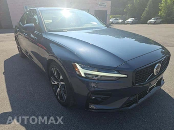 2024 Volvo S60 B5 Plus Dark – miniatura 4