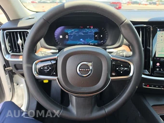 2024 Volvo S60 B5 Ultimate Dark - miniatura 10
