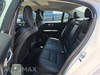 2024 Volvo S60 B5 Ultimate Dark - miniatura 13