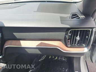 2024 Volvo S60 B5 Ultimate Dark - miniatura 19