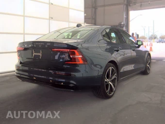 2024 Volvo S60 B5 Ultimate Dark - miniatura 4