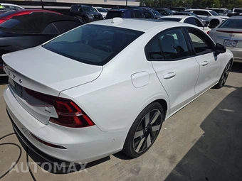 2024 Volvo S60 Recharge Plug-In Hybrid T8 Plus Dark Theme - miniatura 4