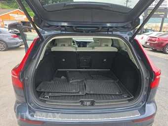 2024 Volvo V60 Cross Country B5 Plus – miniatura 11