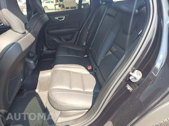 2024 Volvo V60 Cross Country B5 Plus – miniatura 10