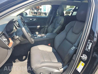 2024 Volvo V60 Cross Country B5 Plus – miniatura 3